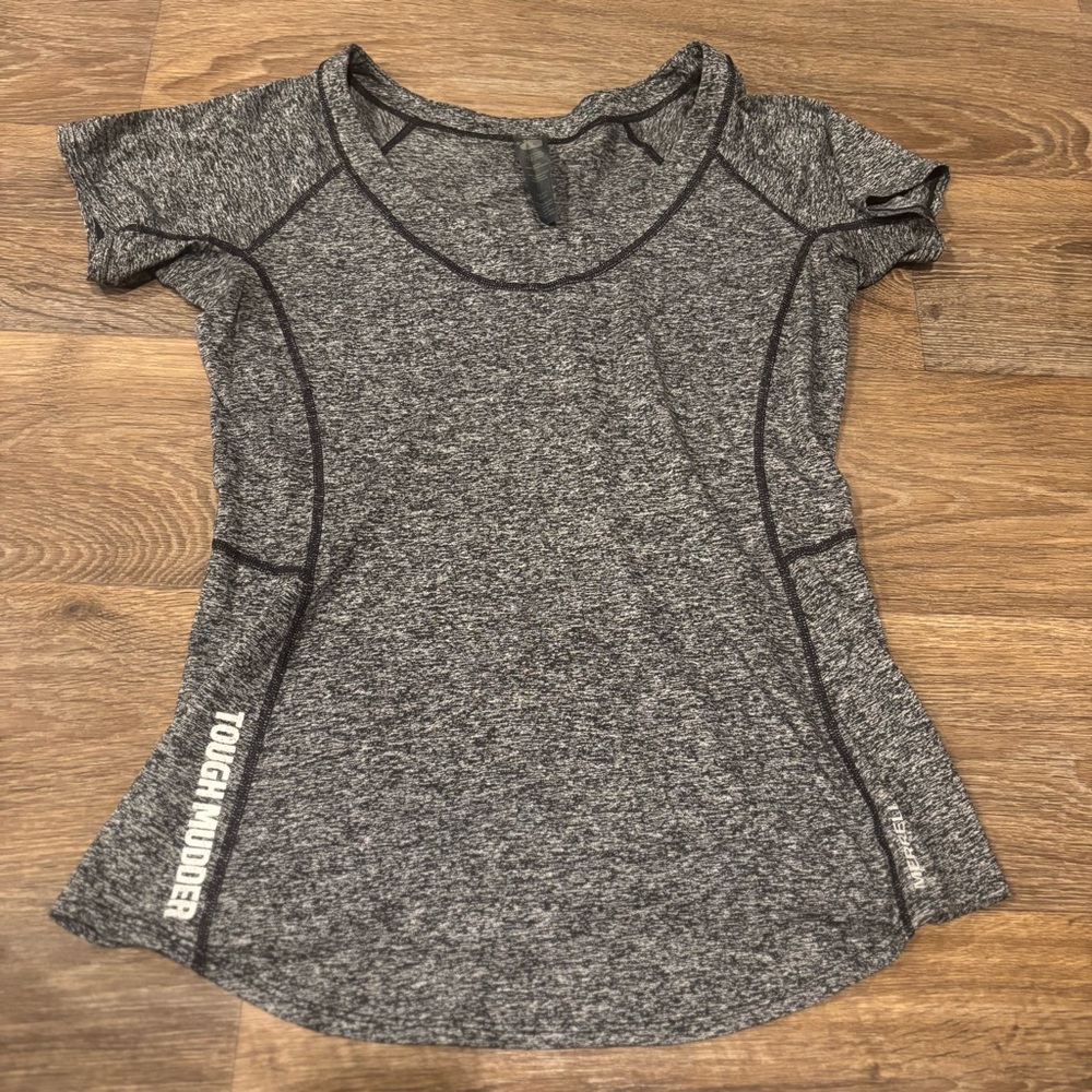 Merrell Selectwick x Tough Mudder Logo Shirt Women’s Medium Grey Short Sleeve